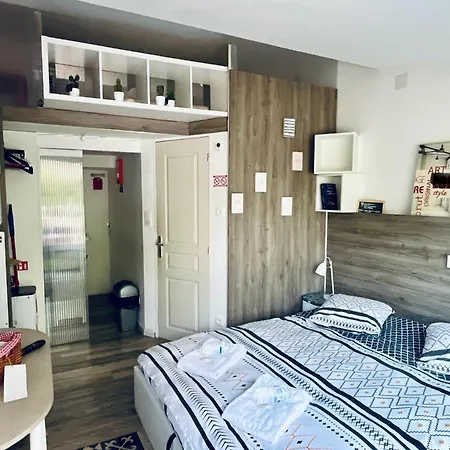 Aux Lofts De *