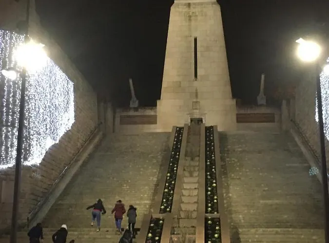 Aux Lofts De Verdun Apartment